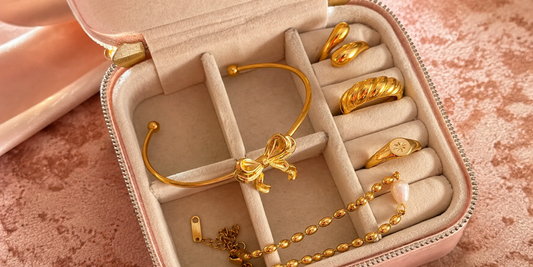 How to Build an Everyday Jewellery Capsule