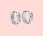 Levi Silver Earring Huggie