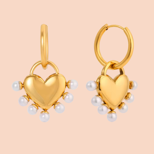 Lo Heart Pearl Earring