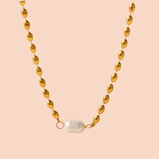 Tabby Pearl Necklace