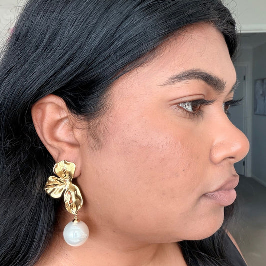 Wyn Gold Drop Earring